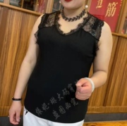 2022春季女大码吊带背心，黑色蕾丝打底衫内搭无袖上衣v领纯色