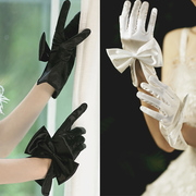 新娘白色婚纱礼服缎面手套，韩式短款薄款全指复古蝴蝶结拍照配饰黑