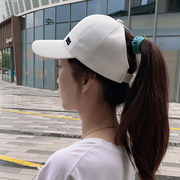 白色帽子女款夏季户外运动可扎马尾棒球帽，遮阳防晒空顶鸭舌帽女