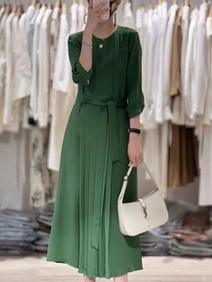 2023法式设计春夏轻熟风，a字裙中长款绿色雪纺高腰系带连衣裙