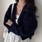 韩国chic秋冬复古v领麻花纹，设计长袖短款针织开衫毛衣外套女