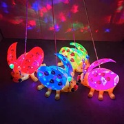 儿童玩具发光儿童玩具七星七星瓢虫瓢虫!音乐万向轮电动甲虫