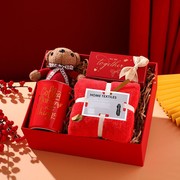 中式结婚伴手礼女伴娘婚礼红色寿宴回礼实用礼盒毛巾礼物套盒