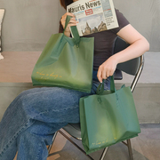 复古绿服装店袋子高档磨砂手提塑料包装衣服购物打包定制好看