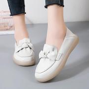 2022年小白鞋女夏季薄款一脚蹬女鞋白色护士鞋，软底单鞋豆豆鞋子
