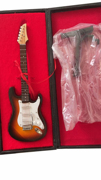 郑容和款迷你电吉他模型摆件6分娃bjd娃娃小乐器电吉他摆件电贝斯
