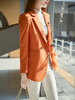 橙色西装外套女秋冬季2022高级感休闲宽松韩版小个子西服上衣