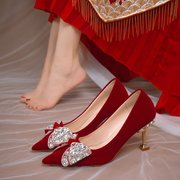 中跟红色婚鞋新娘鞋秀禾婚纱两穿平底婚礼结婚细跟低跟孕妇不累脚