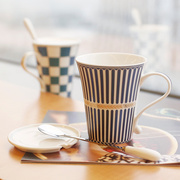 创意陶瓷杯子带盖勺欧式咖啡杯牛奶，早餐茶杯马克杯情侣家用喝水杯
