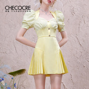 茬客淡黄色连衣裙夏季复古甜美宫廷，风泡泡袖拼接设计感百褶裙