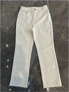 amandax“法式衣橱”系列，进口棉麻微弹毛边直筒九分牛仔裤