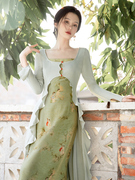 24春新中式绿色印花吊带，连衣裙荷叶边针织开衫复古优雅国风两件套