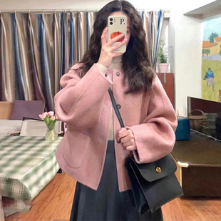 高级感粉色毛呢外套，女短款秋冬装韩版小个子文艺复古呢子大衣