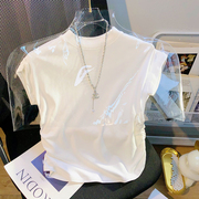 白色圆领短袖t恤女夏季2024设计感小众独特修身辣妹皱褶收腰上衣