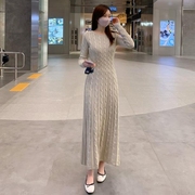 春季女装韩国Minsshop纯色简约休闲舒适修身长袖连衣裙