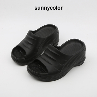 sunnycolor增高跟拖鞋女夏季外穿一字，拖松糕厚底凉拖坡跟沙滩鞋