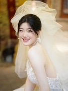 2023多层蓬蓬头纱韩式新娘摄影造型街拍婚纱跟妆白色新娘头饰