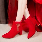 婚鞋女2020冬季婚靴中跟大码结婚鞋子新娘鞋红色靴子高跟短靴