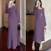 早春高级感法式紫色方领连衣裙子女2024长袖风情万种掐腰长裙