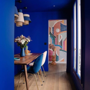克莱因蓝室内室外墙面乳胶漆环保净味色彩饱满水性涂料深蓝色面漆