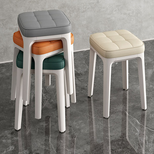 家用餐桌凳子现代简约椅子，可叠放方凳，网红化妆梳妆台塑料软包餐椅