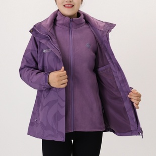 时尚印花妈妈装秋冬外套，女士中老年大码冲锋衣两件套加厚绒保暖紫