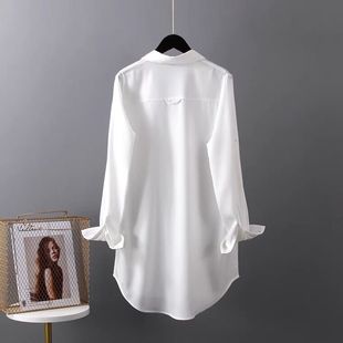 白色雪纺衬衫女长袖，2024春夏季中长款韩版bf性感，衬衣打底宽松上衣