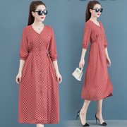 雪纺连衣裙女2023流行夏法式很仙的复古高腰红色波点长裙V领