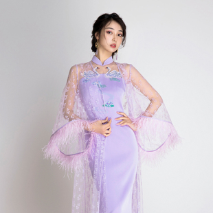 Magic Q 丁香紫色鸵鸟毛装饰喇叭袖幻彩蕾丝网纱双襟长袍防晒开衫