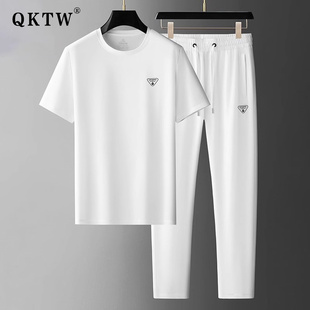 男士夏季套装2024桑蚕丝T恤舒适透气白色圆领休闲运动两件套