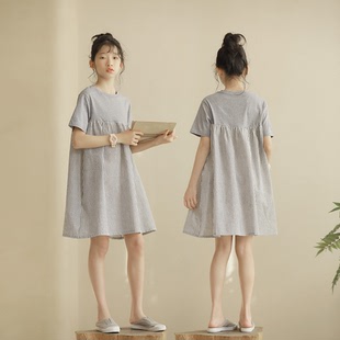 2024日韩女童宽松连衣裙夏季少女简约休闲灰色条纹拼接针织T恤裙