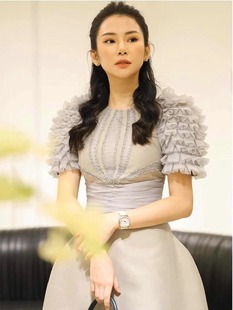 越南小众DAOLINH春夏生日女王范钉珠小礼服高腰显瘦连衣裙短