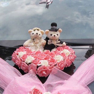 毛绒熊婚车(熊婚车)情侣熊公仔(熊公仔，)一对秦迪熊结婚礼物，花束婚纱熊婚车(熊婚车)装饰娃娃