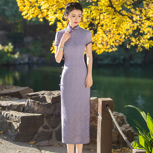 素色旗袍长款浅色传统春季短袖复古新中式，2024年年轻款平时穿