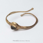 奇虚乐chicxulab阿骨，打铁陨石镶嵌黄铜，纯手工臂环手镯天然
