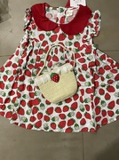 无袖草莓连衣裙送小包包，童话泡泡旗下品牌