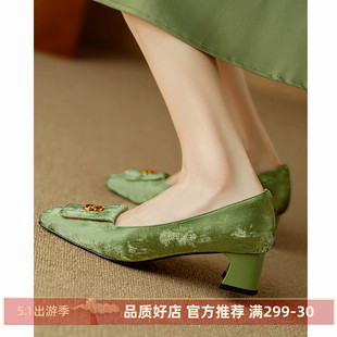 kmeizu法式优雅~4.5cm粗跟单鞋女山茶花，国风东方ol中跟高跟鞋