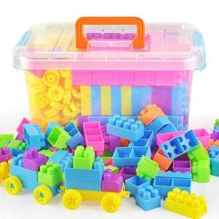 大小儿童玩具多变拼插装益智拼塔塑料积木汽车，手工幼儿园方块桶装