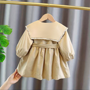 韩版女童外套2023秋装时尚，女宝宝蕾丝镶边，翻领中长款风衣潮