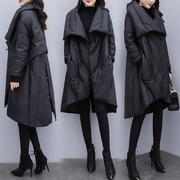 pu皮斗篷外套女装，2024冬宽松大码中长款羽绒服，女黑色显瘦加厚