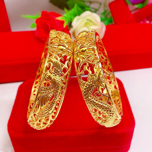 沙金龙凤手镯女复古镂空雕花新娘结婚装饰品铜镀黄金色镯子