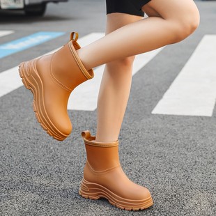 2024雨鞋女款日系时尚外穿厚底雨靴短筒女士雨天防水防滑水鞋