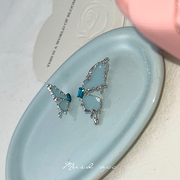 不对称耳饰仙气蓝色蝴蝶翅膀，小众设计感高级感蚊香盘耳夹无耳洞女