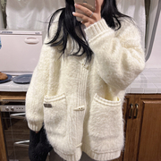 MEREGU高级复古驼毛牛角扣开衫毛衣女秋冬韩版设计感重工保暖外套