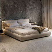 布艺床现代简约主卧双人床，1.8米意大利设计师，主卧北欧榻榻米软床