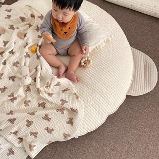 ins风韩国儿童房婴童抱毯薄被子，拍照道具小熊，印花三层纱布盖毯