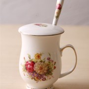欧式陶瓷咖啡杯带盖子带勺水杯，茶杯描金高档骨瓷v咖啡杯情侣办公