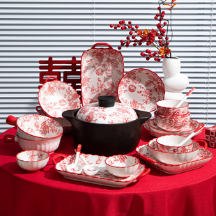中国风餐具套装家用新婚礼物碗筷红色喜庆陶瓷盘碗碟结婚碗筷套装