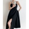 黑色连衣裙女2023夏季法式收腰显瘦气质赫本风吊带裙