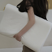 su3 定制家用柔软乳胶枕头护颈椎助睡眠天然橡胶记忆枕芯四季通用